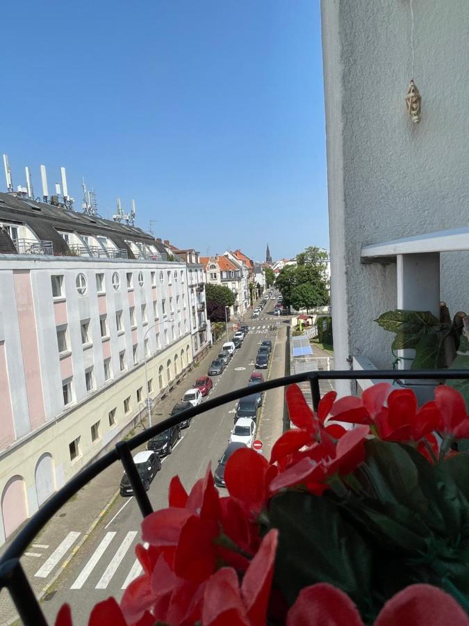 Guest Room "We Are With You In This Flat" Strasbourg Extérieur photo
